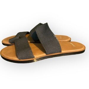 S4 Sanuk Sandals